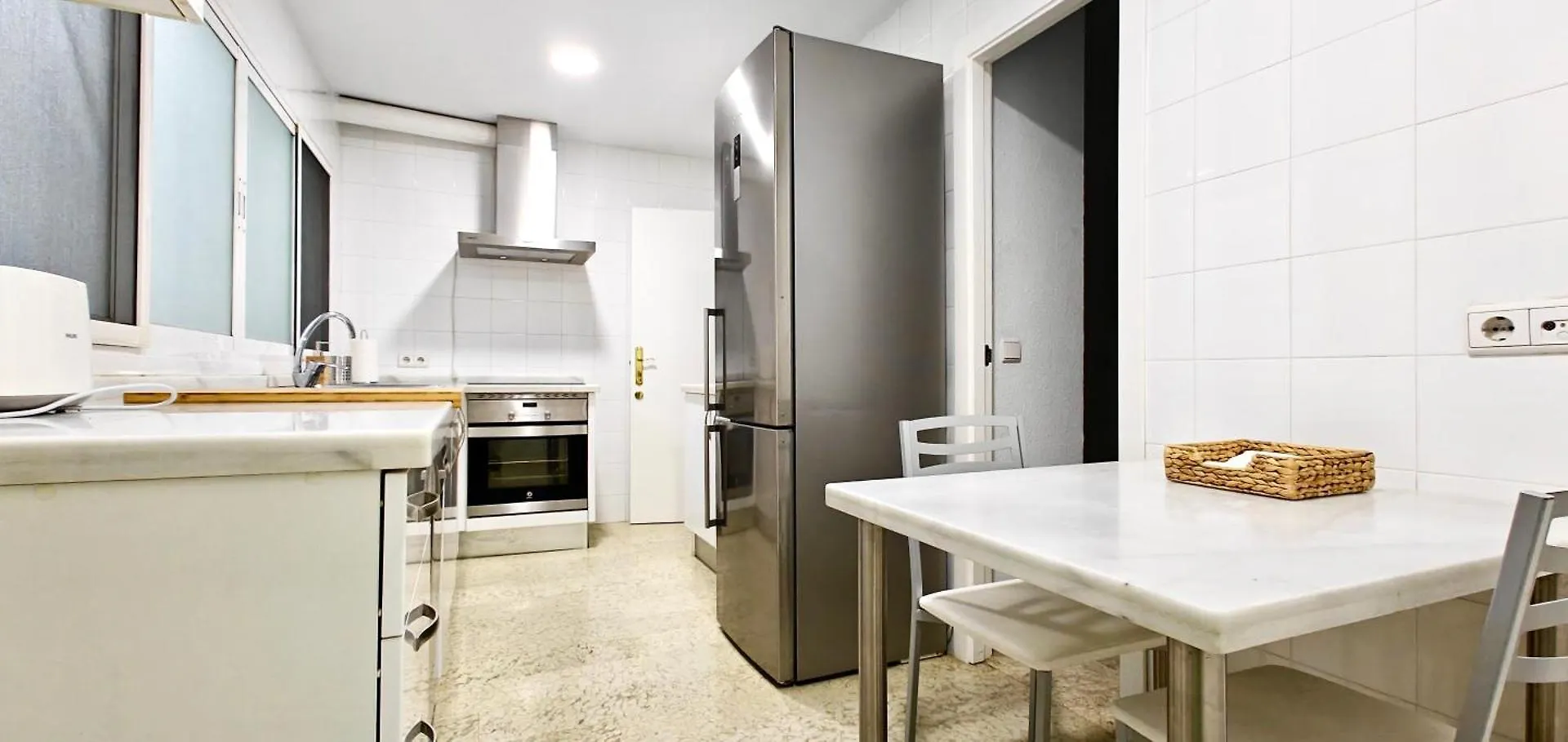 קורדובה Suite Deluxe Puerta De Almodovar דירה