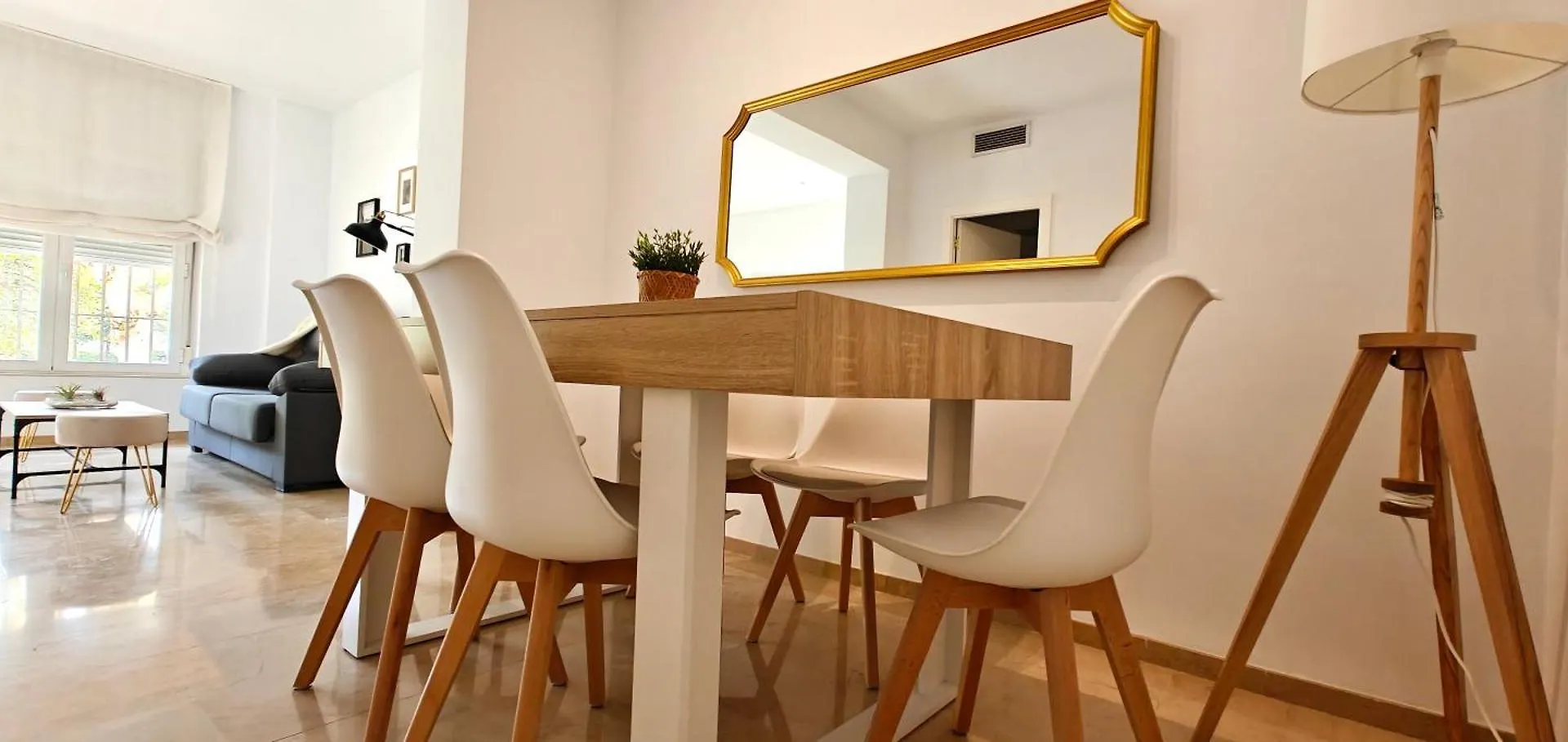 Suite Deluxe Puerta De Almodovar Cordoba Apartment